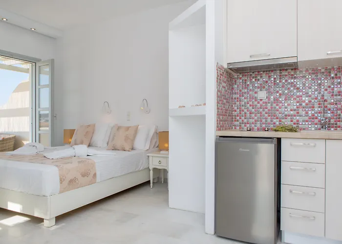 Sun And Moon Hotel Pirgaki (Naxos)